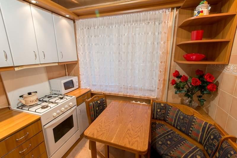 Apartment On Illyushy Kulyka At The Supermarket Fresh Fabrika Kherson Bagian luar foto