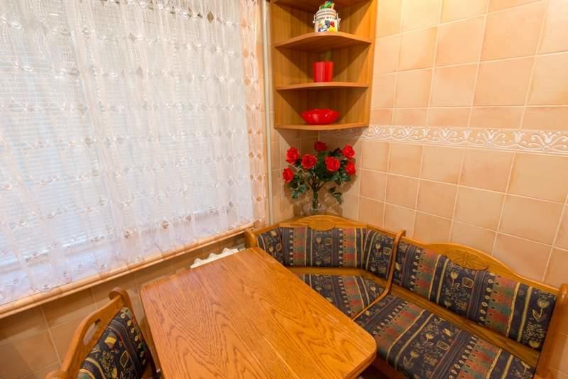 Apartment On Illyushy Kulyka At The Supermarket Fresh Fabrika Kherson Bagian luar foto